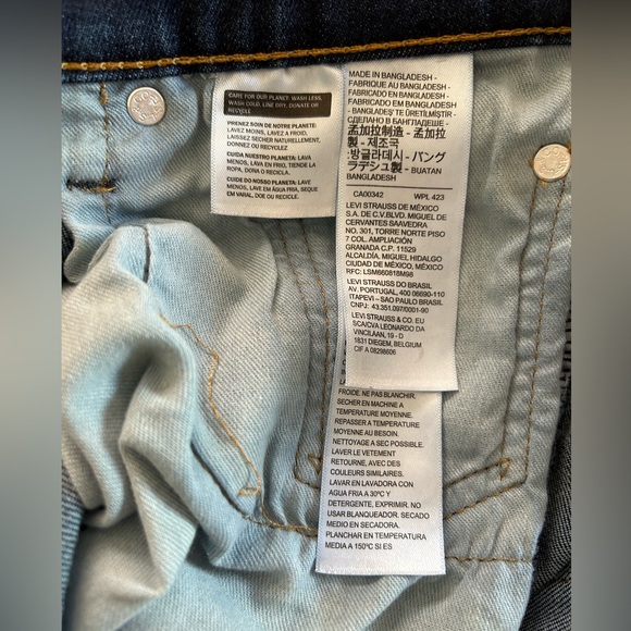 NWOT Levi’s 512 Dark Wash Blue Jeans. Size 29 X 30 - Picture 9 of 9